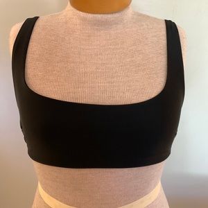Aerie scoop neck bikini top. M.